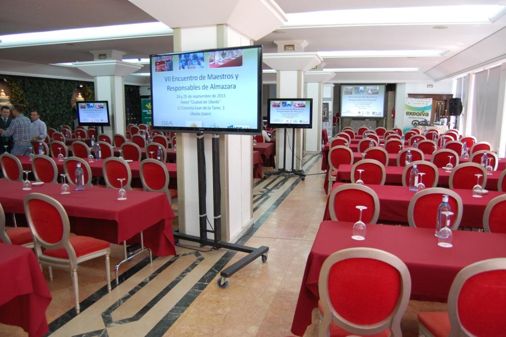 Rl Ciudad De Ubeda Hotel Bagian luar foto