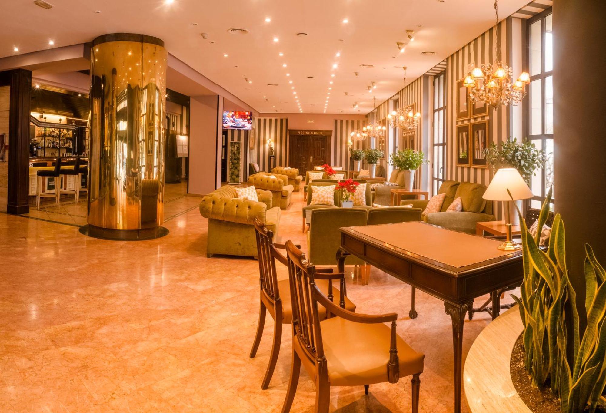 Rl Ciudad De Ubeda Hotel Bagian luar foto